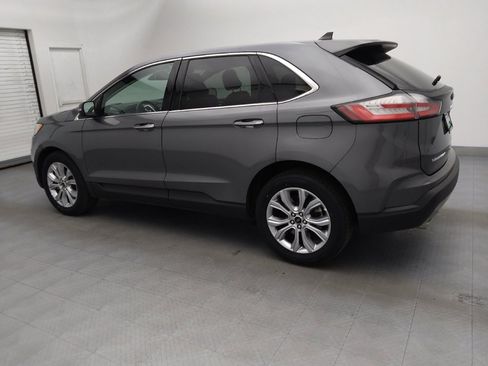 Used 2024 Ford Edge Titanium image 3
