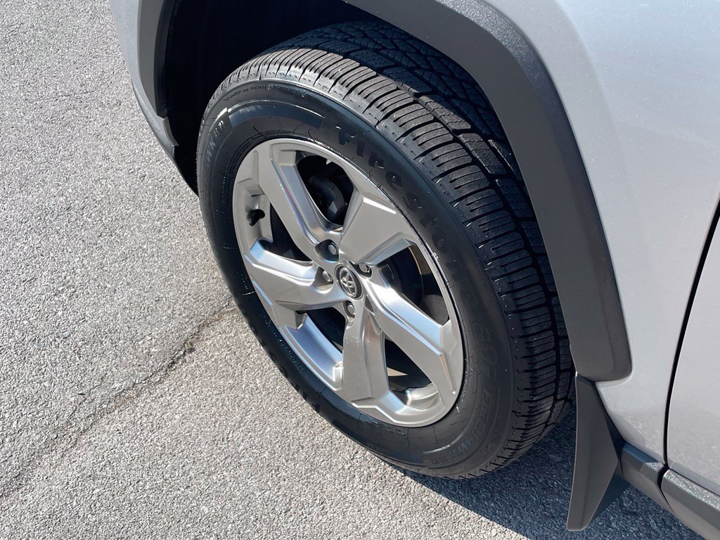 Used 2020 Toyota RAV4 Limited w/ Limited Grade Weather Package AWD/4WD image 11