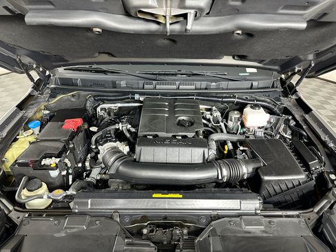 Used 2024 Nissan Frontier SV w/ SV Convenience Package AWD/4WD image 31