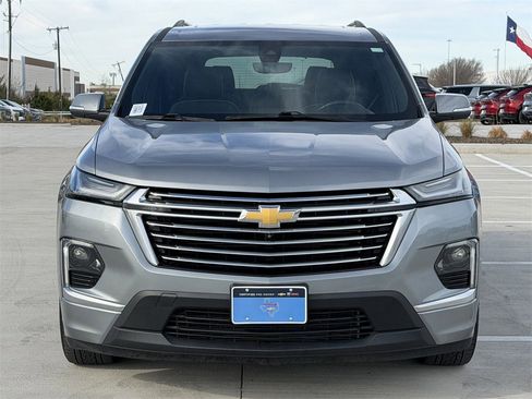 Used 2023 Chevrolet Traverse Premier image 8