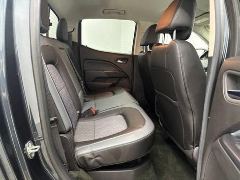 Used 2017 Chevrolet Colorado Z71 AWD/4WD image 14