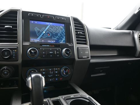 Used 2020 Ford F150 Raptor w/ Equipment Group 802A Luxury AWD/4WD image 17