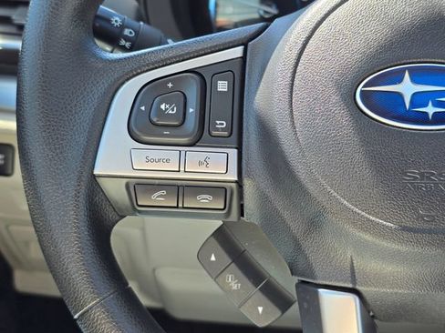 Used 2017 Subaru Forester 2.5i Premium AWD/4WD image 36