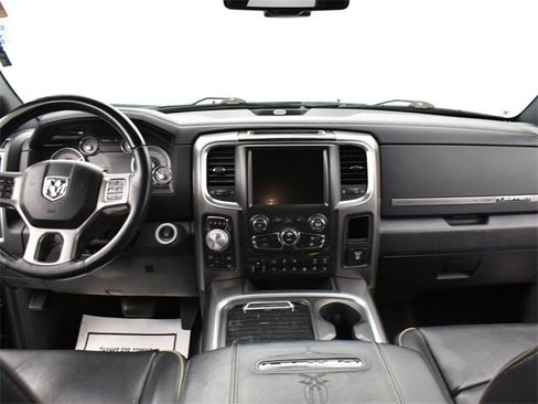 Used 2017 RAM 1500 Limited image 11