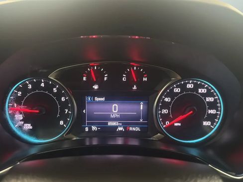 Used 2022 Chevrolet Equinox LS w/ LS Convenience Package FWD image 11