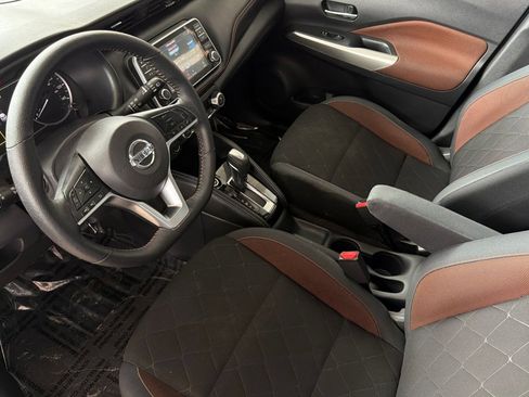 Used 2019 Nissan Kicks SR FWD image 10