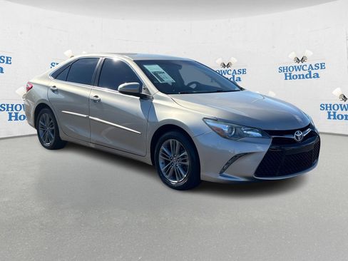 Used 2016 Toyota Camry SE w/ Protection Value Package (F9) image 10