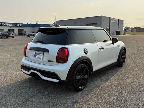 Used 2024 MINI Cooper S FWD image 4