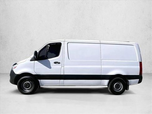 Used 2020 Mercedes-Benz Sprinter 2500 image 6