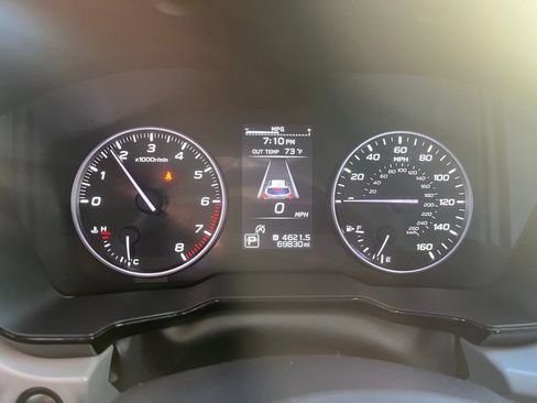 Used 2021 Subaru Outback Premium w/ Tech Package 1 AWD/4WD image 7