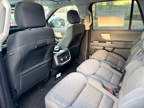 New 2025 Ford Expedition Max Active AWD/4WD image 25