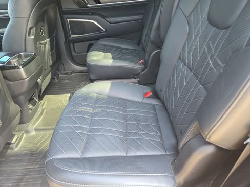 Certified 2024 Kia Telluride SX Prestige X-Line AWD/4WD image 18