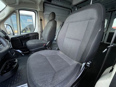 Used 2022 RAM ProMaster 2500 image 11