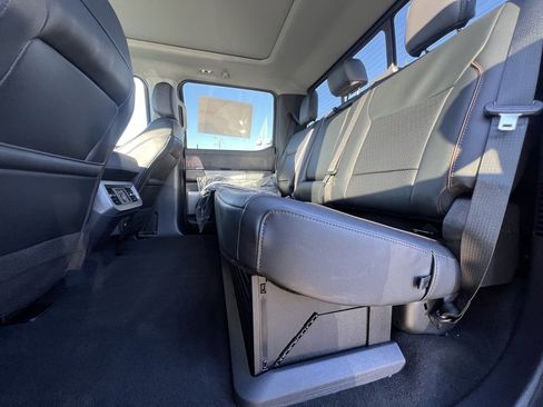 New 2026 Ford F450 Lariat w/ Lariat Premium Package image 37