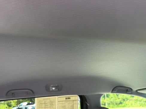 Used 2019 Honda Odyssey LX image 31