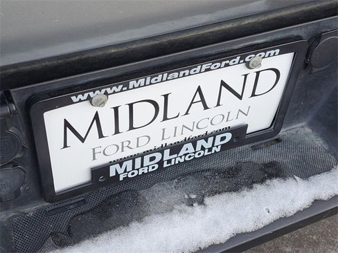 Used 2022 Ford F150 Lariat w/ Equipment Group 502A High image 7