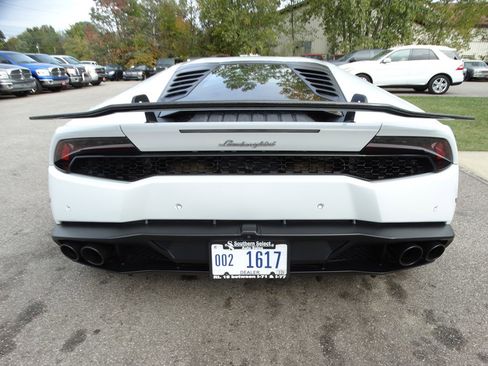 Used 2015 Lamborghini Huracan LP 610-4 image 7