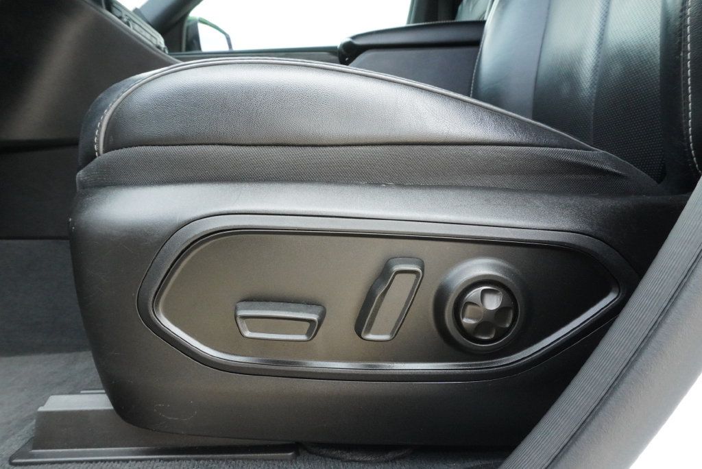 Used 2023 Jeep Grand Cherokee Overland RWD image 26