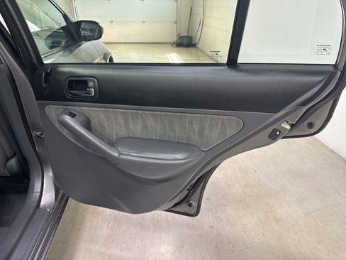 Used 2004 Honda Civic LX image 23