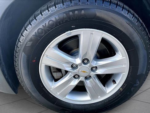 Used 2016 Chevrolet Trax LT w/ LT Convenience Package image 11