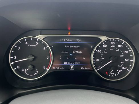 Used 2022 Nissan Sentra SV w/ All-Weather Package FWD image 39