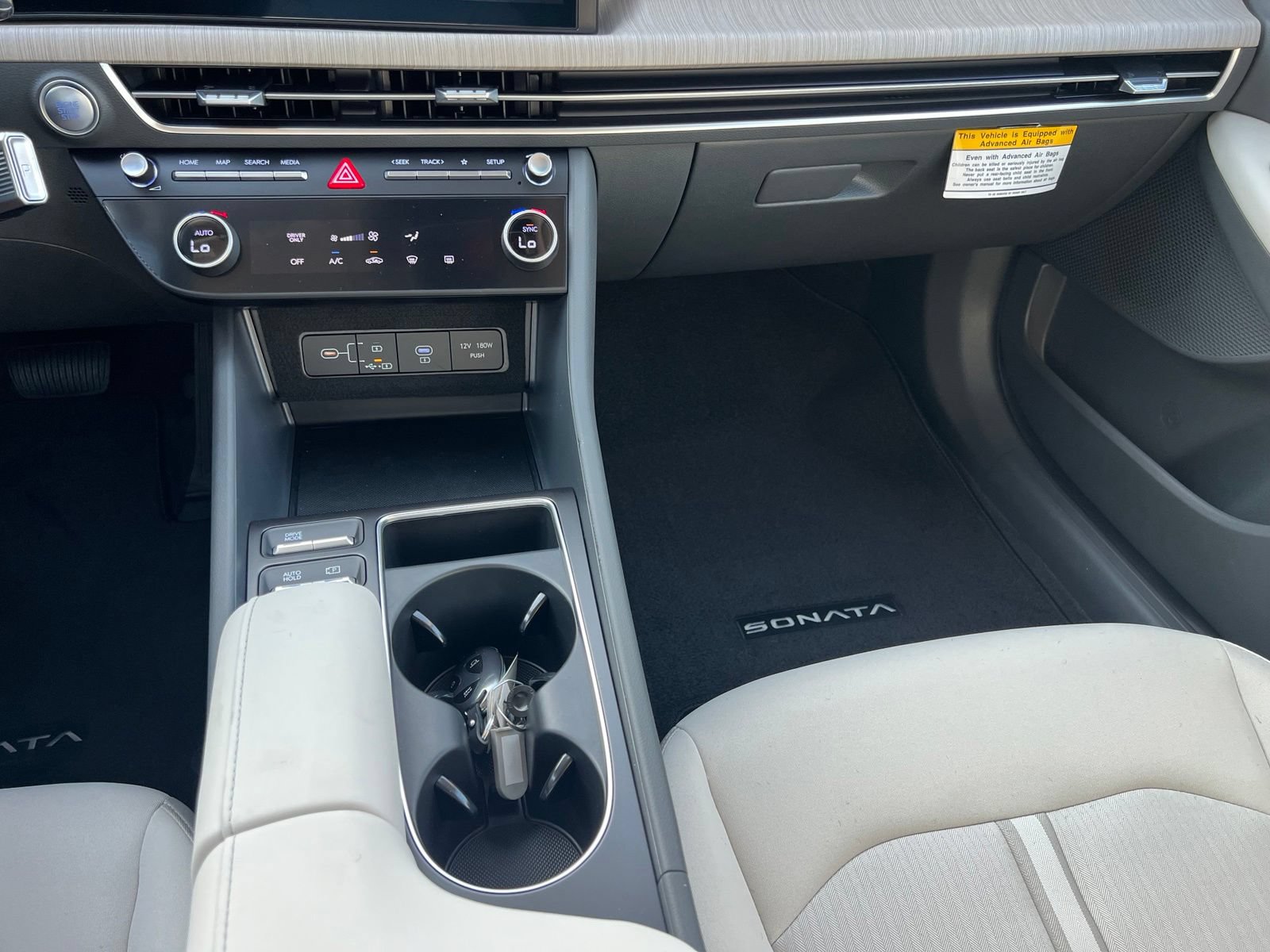 New 2026 Hyundai Sonata Blue FWD image 32
