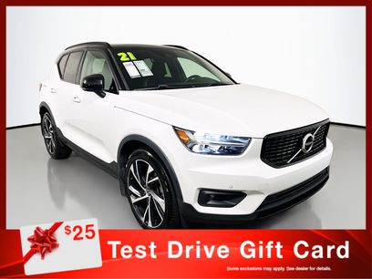 Used 2021 Volvo XC40 T5 R-Design