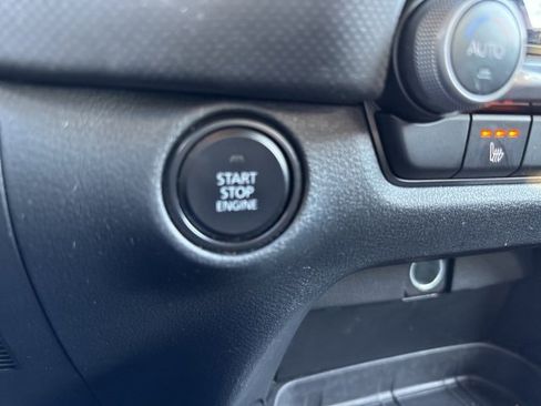 Used 2025 MAZDA CX-50 AWD 2.5 S w/ Preferred Package image 17