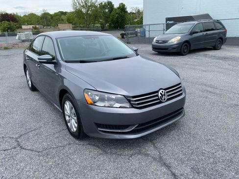 Used 2014 Volkswagen Passat 1.8T Wolfsburg Edition FWD image 7