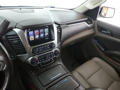 Used 2020 Chevrolet Tahoe Premier AWD/4WD image 28