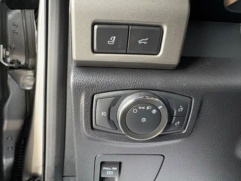 Used 2021 Ford Expedition Max XLT image 23