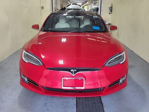 Used 2019 Tesla Model S Performance AWD/4WD image 2