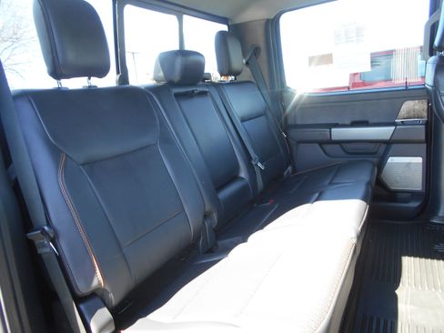 Used 2025 Ford F350 Lariat w/ Lariat Ultimate Package image 13