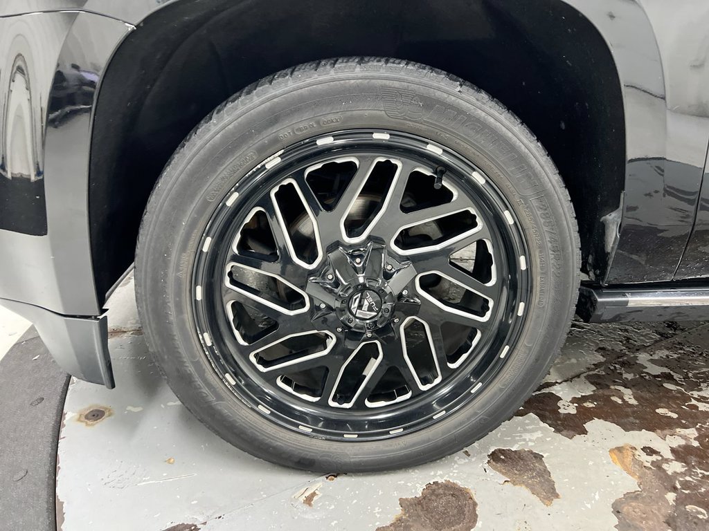 Used 2019 GMC Yukon XL Denali w/ Denali Ultimate Package AWD/4WD image 29
