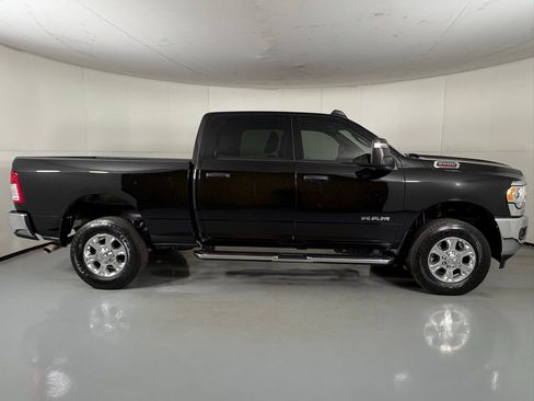 Used 2024 RAM 2500 Big Horn w/ Bed Utility Group image 9