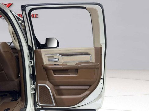 Used 2020 RAM 2500 Laramie image 22