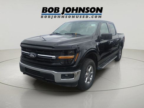 Used 2025 Ford F150 XLT w/ Equipment Group 301A Standard AWD/4WD image 6