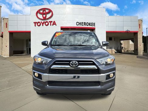 Used 2020 Toyota 4Runner Limited image 2