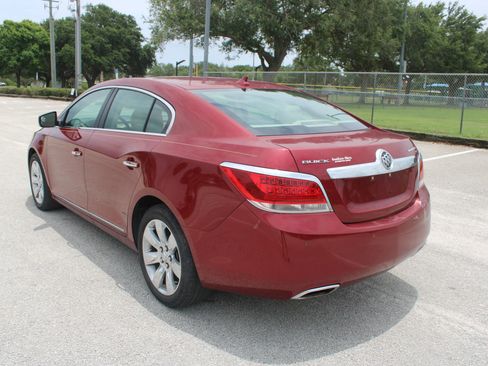 Used 2011 Buick LaCrosse CXS FWD image 6