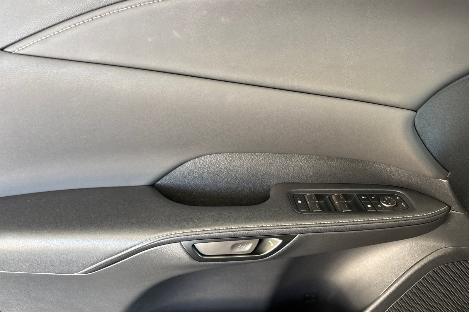 Certified 2025 Lexus RX 350 FWD w/ Technology Package image 12
