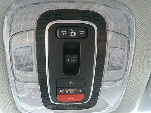 Used 2023 Hyundai Elantra Limited FWD image 26