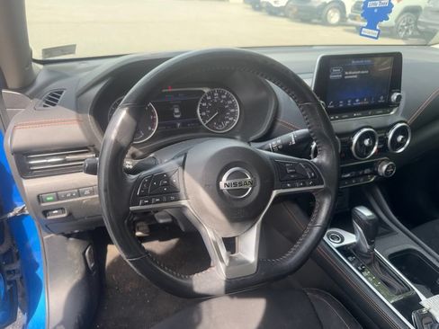Used 2022 Nissan Sentra SR w/ Electronics Package FWD image 13