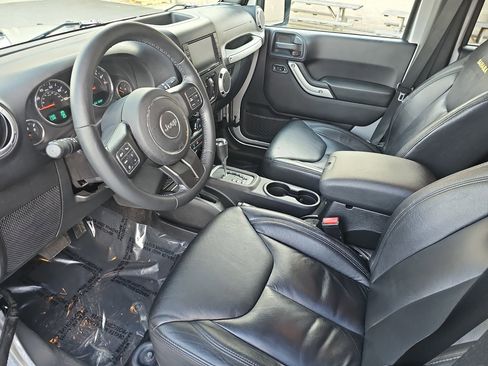 Used 2015 Jeep Wrangler Unlimited Sahara w/ Dual Top Group image 16