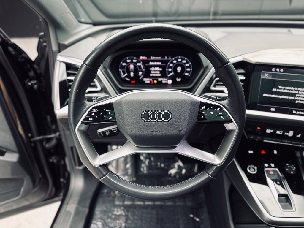 Used 2024 Audi Q4 e-tron Premium Plus AWD/4WD image 27