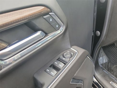 Used 2023 Chevrolet Silverado 1500 RST w/ Z71 Off-Road Package AWD/4WD image 21