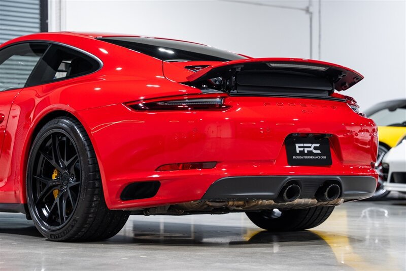 Used 2019 Porsche 911 Carrera GTS RWD image 14