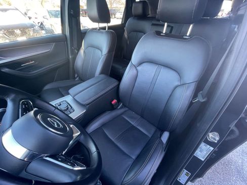 Used 2025 MAZDA CX-90 3.3 Turbo w/ Preferred Package AWD/4WD image 38