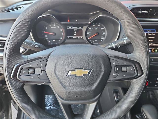 Used 2023 Chevrolet TrailBlazer LT FWD image 13