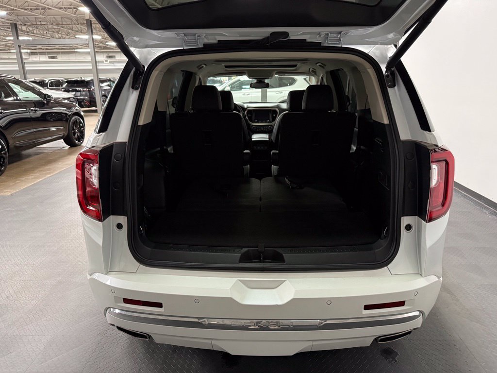 Used 2021 GMC Acadia Denali AWD/4WD image 18