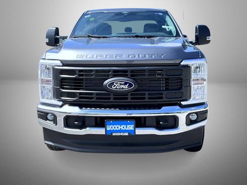 New 2027 Ford F250 XL w/ FX4 Off-Road Package AWD/4WD image 2